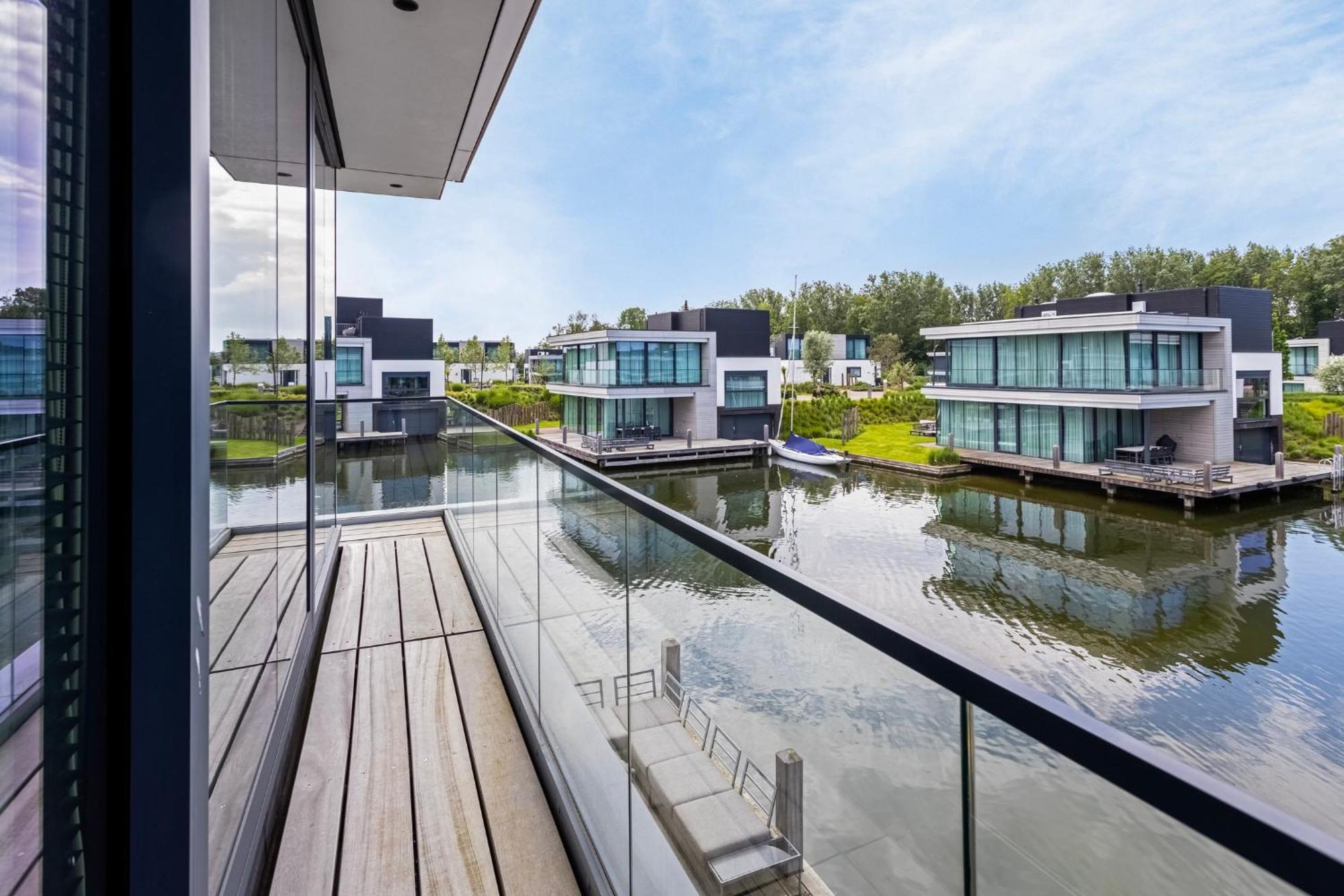 Lake House With Dock At Lake Veere, Zeeland Арнемуйден Екстер'єр фото